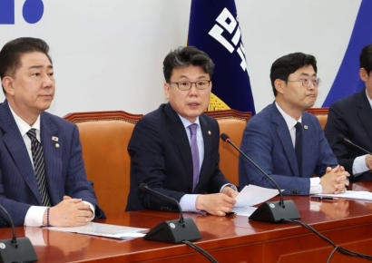 위기의 민주당, 구원투수는 누구?…한병도·진성준·박정·백혜련 4인4색