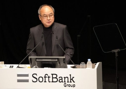 후계자 언급 손정의 "소프트뱅크서 선발…후보군 있다"