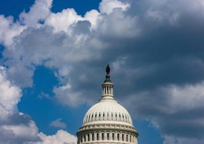 '트럼프 감세안', 美상원 첫 관문 통과…4500兆 적자 부담