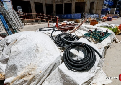 GDP 성장률 1.4%P 깎아먹은 건설…19개월 연속 침체 ‘역대 최장’(종합)