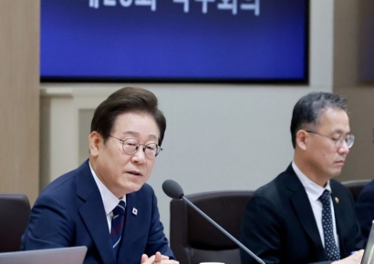 李대통령 "경기북부 美 반환공여지 전향적 검토해 보고하라"