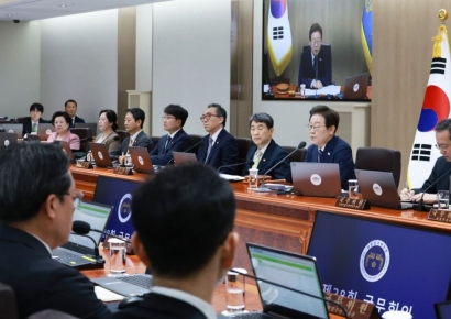 '1대1 동수면 어떡하냐' 李대통령 묻자…해법 제시 못 한 방통위원장