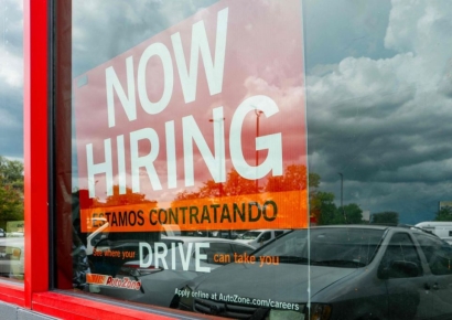 美 6월 고용 '깜짝 증가'…물 건너간 7월 금리 인하(종합)