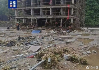 中 폭우로 800명 구조작업에 투입…3명 실종 5명 사망