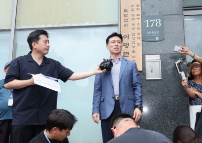 해병특검, 임성근 4시간 조사…'과실치사 혐의' 집중 추궁