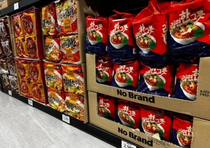 "한 끼 400원으로 해결 가능"…고물가에 불티나게 팔리는 '이것'