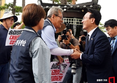 [포토] 김민석 신임 총리 첫 행보는?