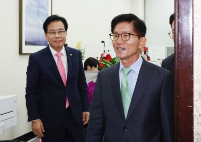 김문수 "국힘, 하루이틀에 개선 안돼"...당권 도전 여부엔 "말할 위치 아냐"