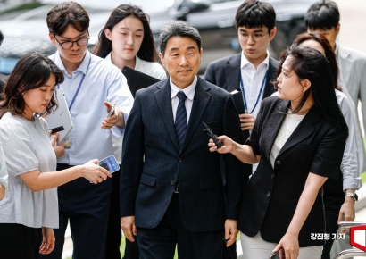 [포토] 이주호 사회부총리, 내란 특검 출석