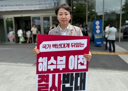 이재명 대통령이 찾은 대전 타운홀미팅 현장 찾아간 세종시의원