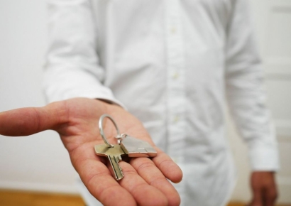 女직장동료 집 20차례 무단 침입한 남성…"내 존재 느끼게 하려고"