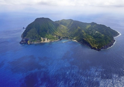 日 만화 예언 당일 도카라 지진…전문가 "일주내 안 끝날 것"