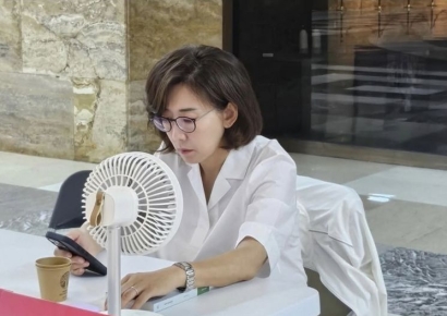 "단식 안 하면 농성 아냐?"…나경원, "바캉스·캠핑" 비난에 반박