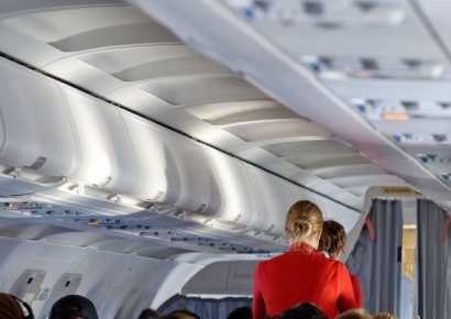 "몸무게 알려주세요" 女승무원 한명 한명 살피는 항공사…이유는