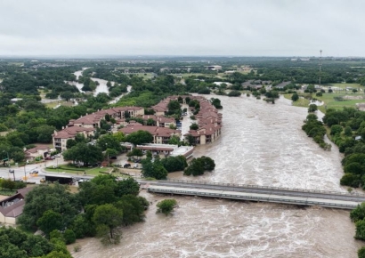 美텍사스 홍수로 최소 80명 사망…트럼프, 재난지역 선포