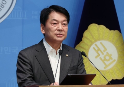 "전한길 입당, 집권불능당으로 추락" 안철수 작심 비판