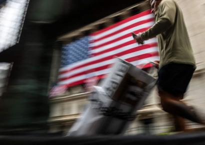 [뉴욕증시]트럼프 관세 서한 발송에 일제 하락…테슬라 6.8% 급락