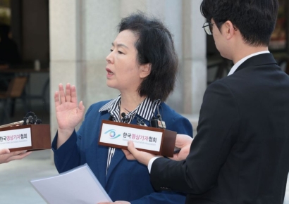 특검, 내일 김영선 前의원 소환…김건희 겨눈 '공천개입' 수사