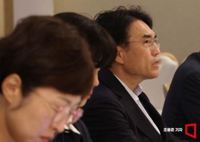 [포토] 발언하는 권창준 고용노동부 장관 대행