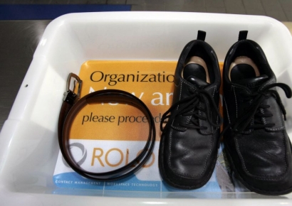 美 공항서 신발 안 벗어도 돼…모두에 해당되지는 않아