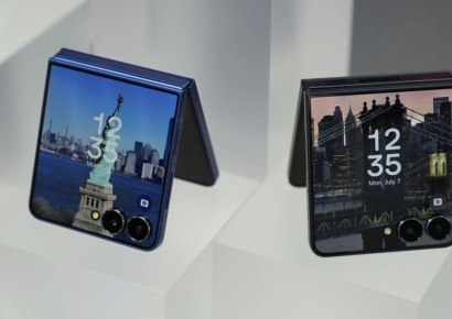 "한 손에 쏙 넣고…AI와 음성 대화" 삼성, 갤럭시Z 플립7 공개 