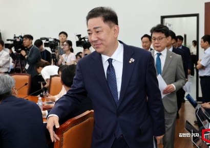 [포토] 김병기 “尹에게 법정 최고형 내려야…리박스쿨 실체도 파헤칠 것”