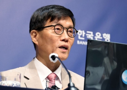 한은, 국회서 "원화 스테이블코인, 은행부터 순차 확대…합의기반 정책기구 필요" 