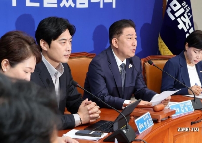 [포토] 김병기 "규제개혁위, 폭염작업 20분 휴식이 과도한 규제냐"