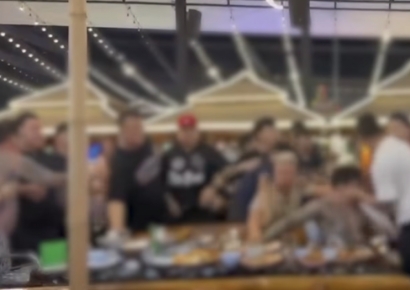 태국 식당서 한국인 관광객끼리 난투극…영상까지 찍혔다