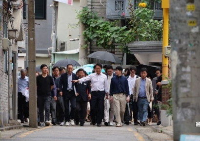 [포토] 오세훈 시장, 신통기획 재개발 현장 방문