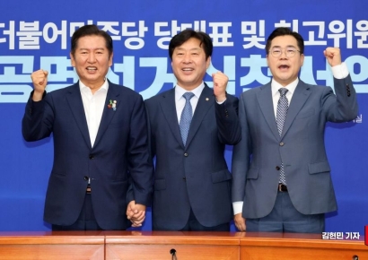 [포토]  정청래·박찬대·황명선 ‘공명선거’ 약속…본격 레이스 시작