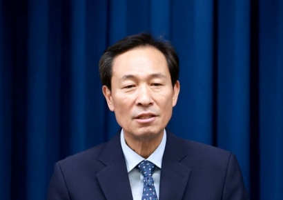 우상호 "일부 장관 후보자에 대한 여론 안 좋아…李대통령에 보고"