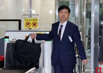 [포토] 인사청문회 향하는 구윤철 기재부 장관 후보자