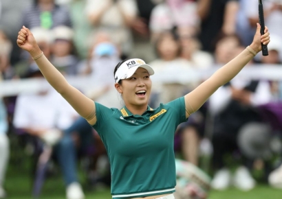 돌아온 장타자 방신실 "올림픽 금메달도 따고 싶어요"