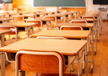 시청 공무원이 자녀 담임교사에 폭언…"말려 죽이는 법 알아" 협박도