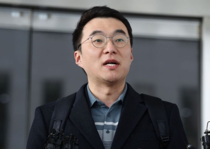 '인사청탁 논란' 김남국 비서관 사직…대통령실 "수리"