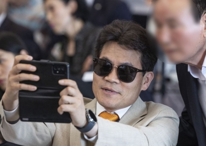 전한길 입당 논란에…송언석 결국 "적절한 조치 검토 지시"