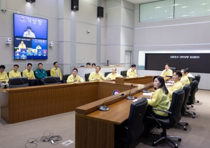 '옹벽 붕괴사고' 李대통령 오산시장에 "신고 있었는데 왜 통제 안 했나"(종합)