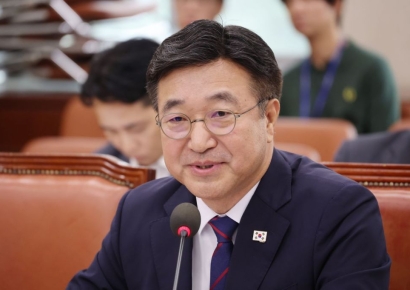 현장부터 찾은 윤호중… 중수청 신설 등 개혁에도 속도
