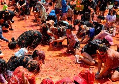 "22t 토마토에서 20돈 금반지 찾자"…매년 10만명 넘게 찾는 이곳