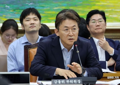 보험업권 상생기금 300억원 조성…소상공인·저출산 극복 돕는다