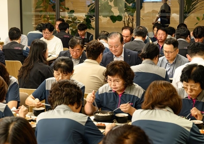한국교직원공제회, 초복 맞아 복달임 행사 개최