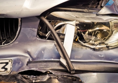 "남자친구가 운전한 차 탔다가 사고"…하반신 마비 얻은 여성의 사연