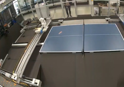 로봇끼리 펼치는 랠리…구글 딥마인드, 스스로 학습 '탁구 로봇' 공개