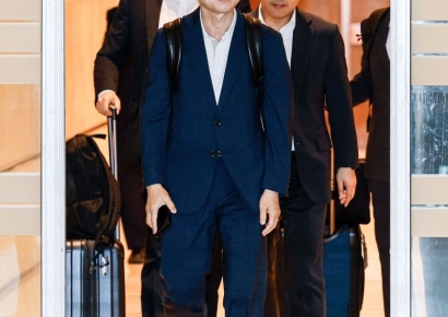 [포토] 대미 관세 고위급 회담 나선 김정관 산업부 장관