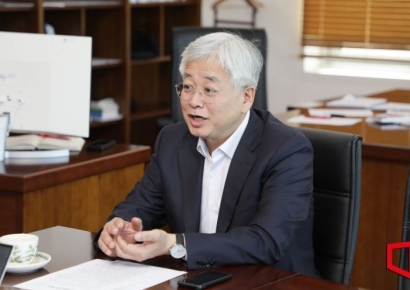 심교언 국토연구원장, 임기 1년1개월 남기고 사의