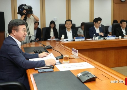 [포토] 발언하는 윤호중 행정안전부 장관