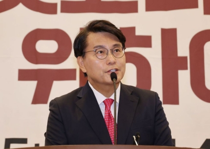 토론회에 전한길 부른 윤상현 "오해 일으켜 진심 송구" 사과