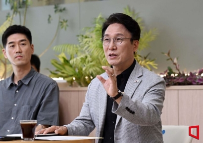 [포토] K-토론나라 발언하는 김민석 총리