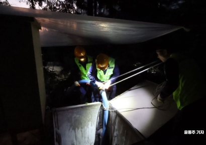 [포토] 야외 노동자들, 폭염 피해 새벽에 현장으로